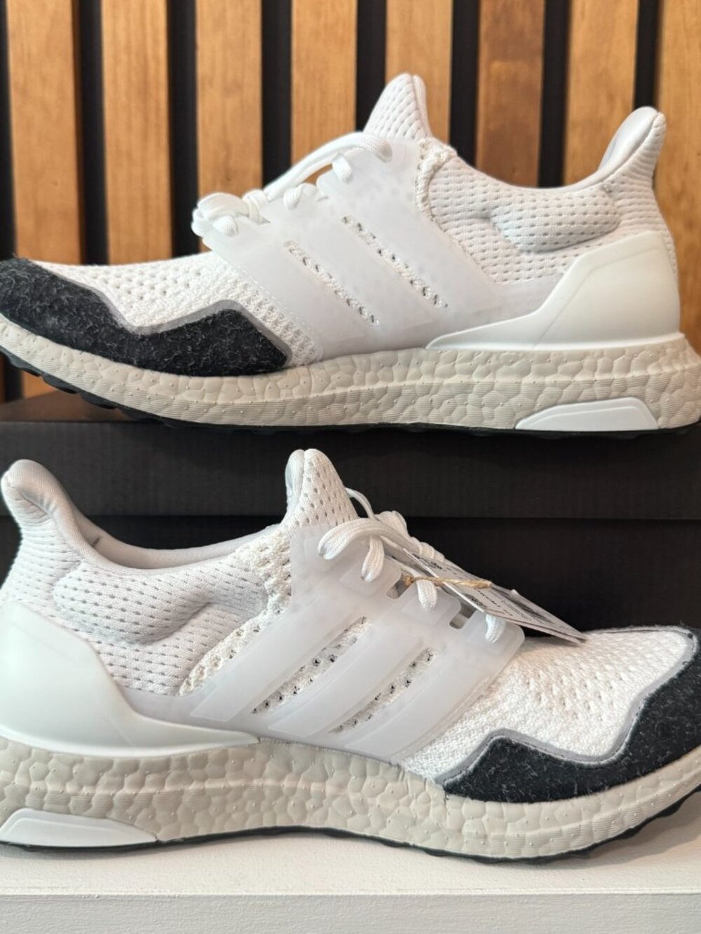 Adidas UltraBoost 1.0 White Black Running IH4927 Womens Size 9 / Mens Size 8